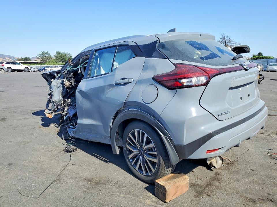 Photo 2 from auction – 2023 NISSAN KICKS with VIN 3N1CP5CV0PL544981