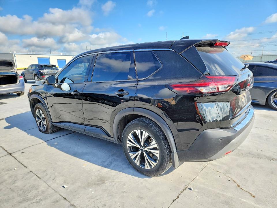 Photo 2 from auction – 2021 NISSAN ROGUE with VIN 5N1AT3BA6MC744849