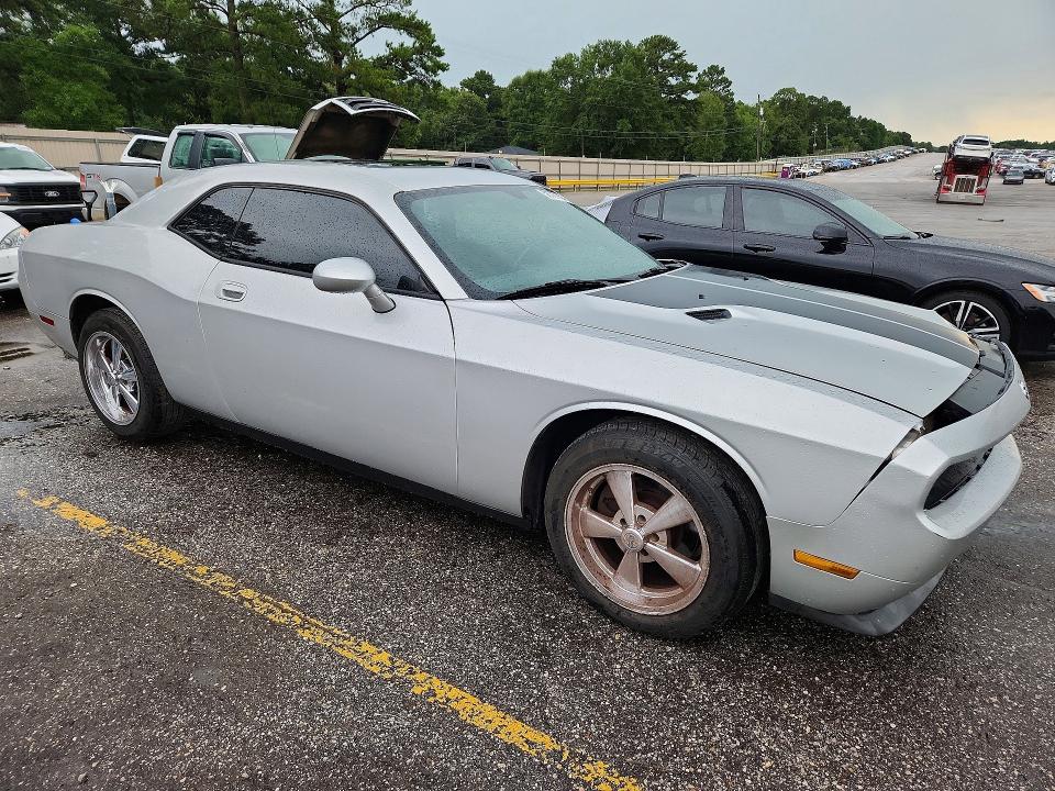Photo 4 from auction – 2009 DODGE CHALLENGER with VIN 2B3LJ44V79H621009