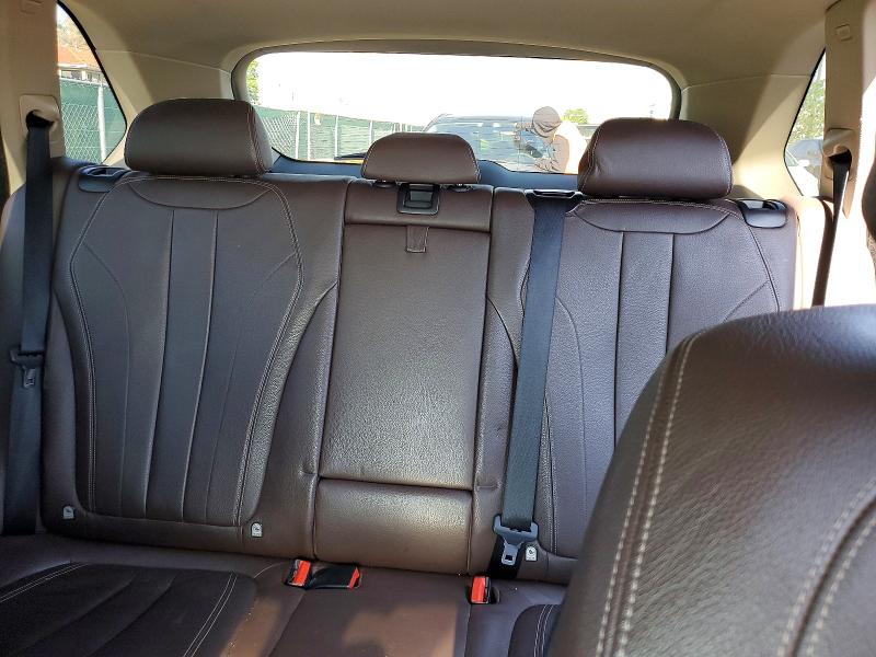 Photo 10 from auction – 2015 BMW X5 with VIN 5UXKR0C54F0K61127