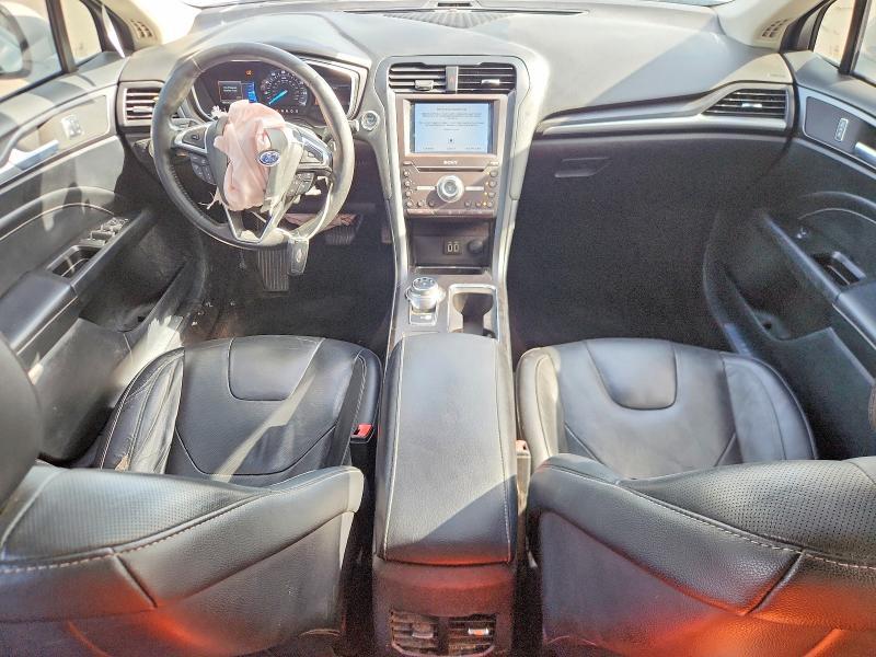 Photo 8 from auction – 2019 FORD FUSION with VIN 3FA6P0D93KR117708