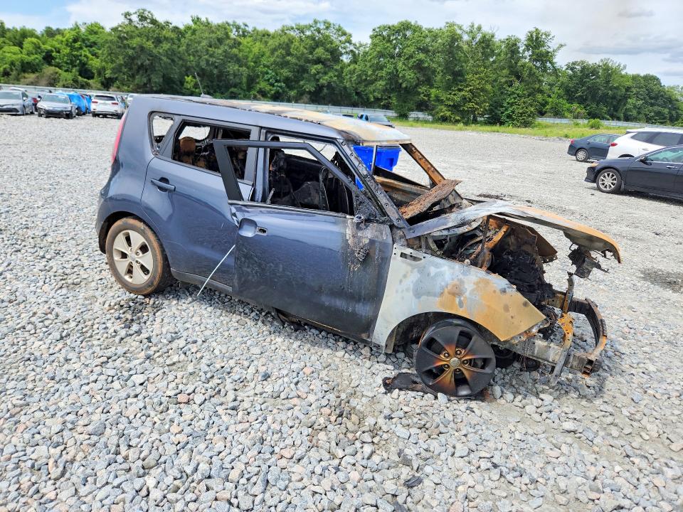 Photo 4 from auction – 2016 KIA SOUL with VIN KNDJP3A59G7330118