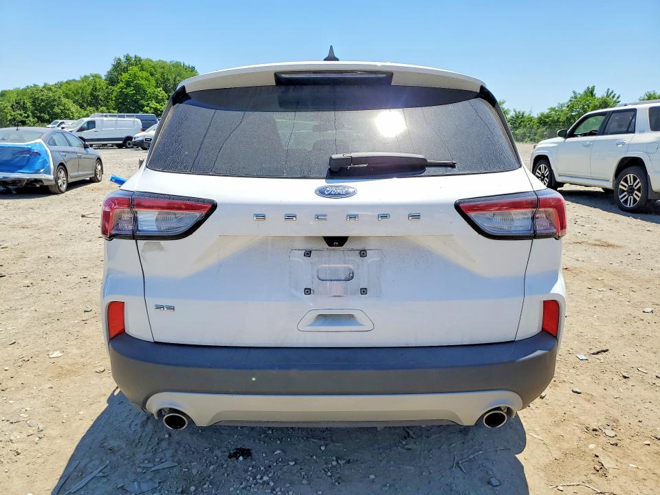 Photo 6 from auction – 2022 FORD ESCAPE with VIN 1FMCU0G69NUA49107