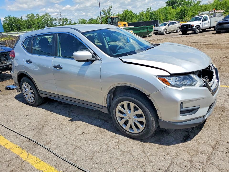 Снимка 4 от търг – 2018 NISSAN ROGUE с VIN KNMAT2MVXJP503783