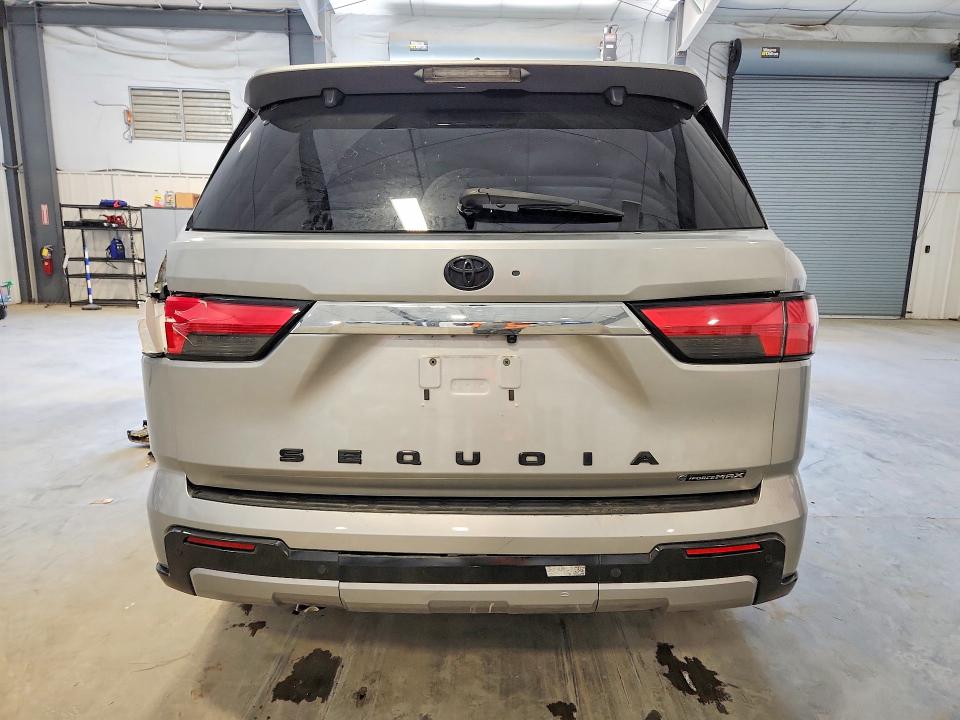 Zdjęcie 6 z aukcji – 2025 TOYOTA SEQUOIA z VIN 7SVAAAAA7SX004030