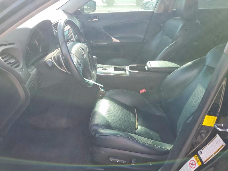 Photo 7 from auction – 2013 LEXUS IS with VIN JTHCE5C2XD5003164