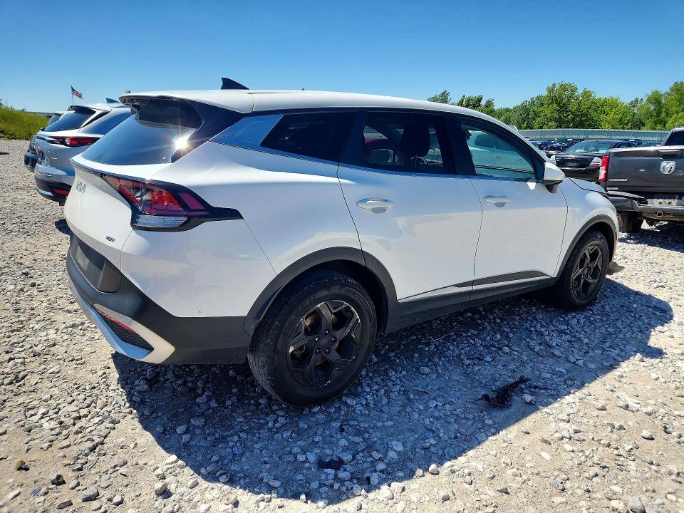 Photo 3 from auction – 2023 KIA SPORTAGE with VIN KNDPUCAF3P7106855