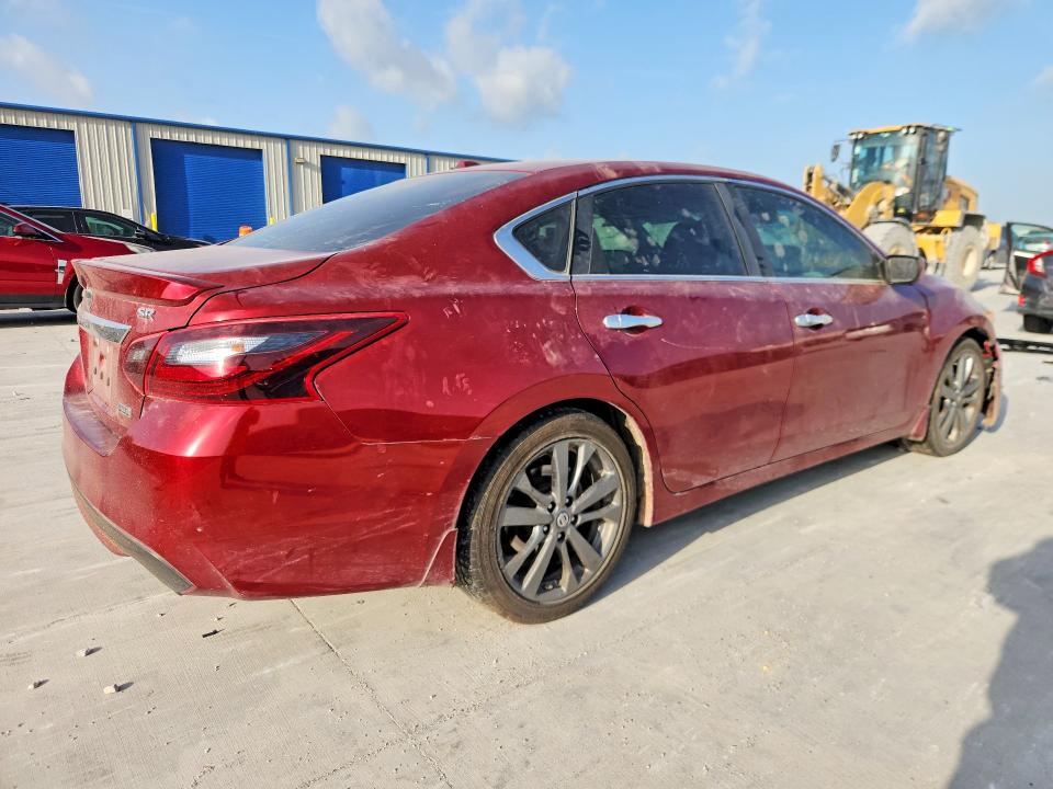 Photo 3 from auction – 2018 NISSAN ALTIMA with VIN 1N4AL3AP4JC291407