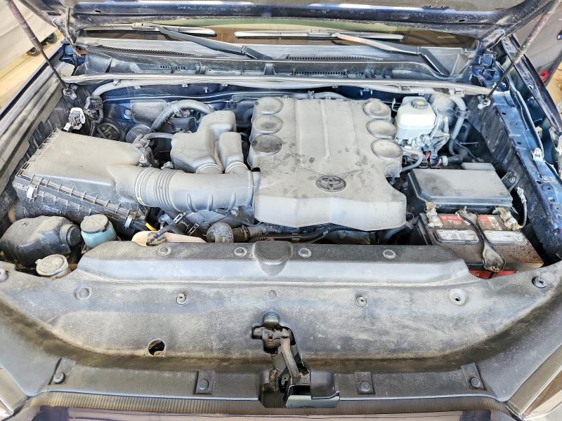 Photo 12 from auction – 2018 TOYOTA 4RUNNER with VIN JTEBU5JR0J5510713