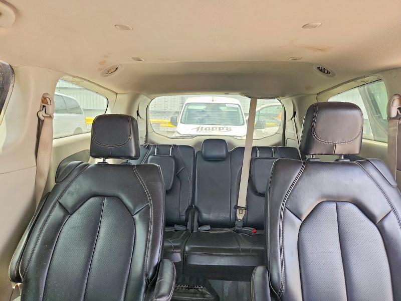 Photo 10 from auction – 2023 CHRYSLER PACIFICA with VIN 2C4RC1BG1PR590255