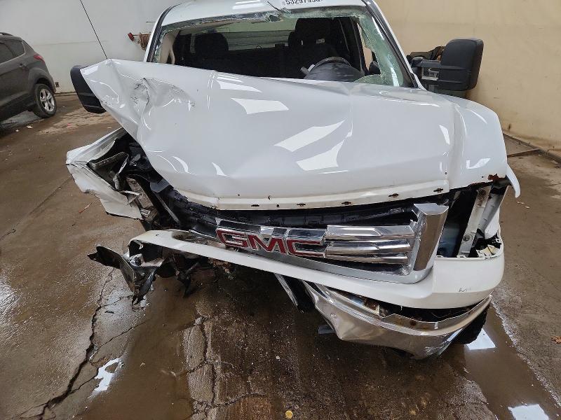 Photo 11 from auction – 2010 GMC SIERRA with VIN 1GTSKVE34AZ106273