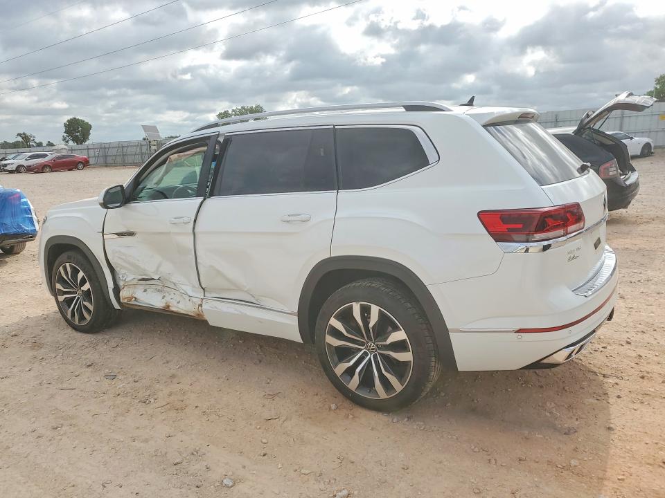 Photo 2 from auction – 2022 VOLKSWAGEN ATLAS with VIN 1V2FR2CA7NC561395