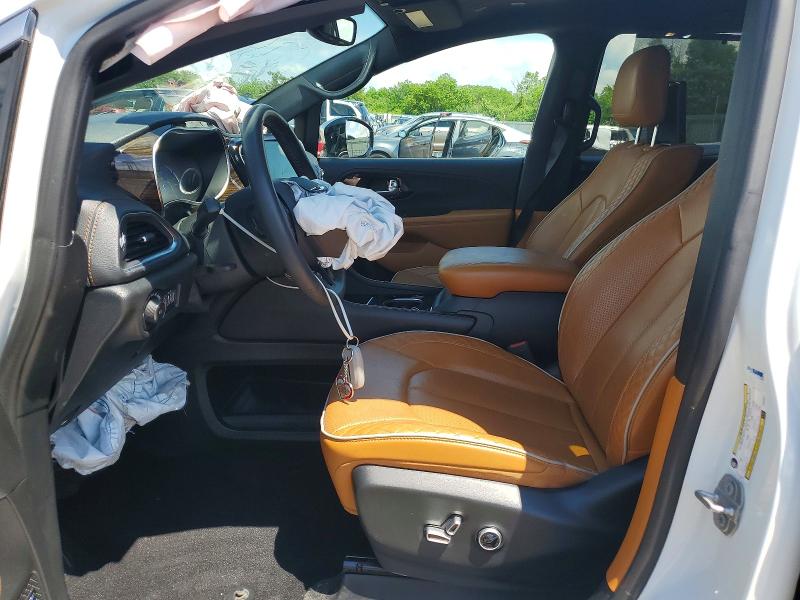 Photo 7 from auction – 2023 CHRYSLER PACIFICA with VIN 2C4RC1N79PR503021