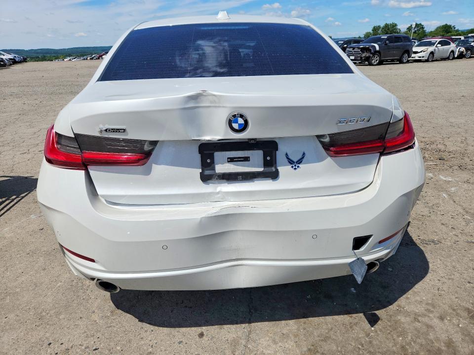 Photo 6 from auction – 2024 BMW 330XI with VIN 3MW89FF06R8E74537