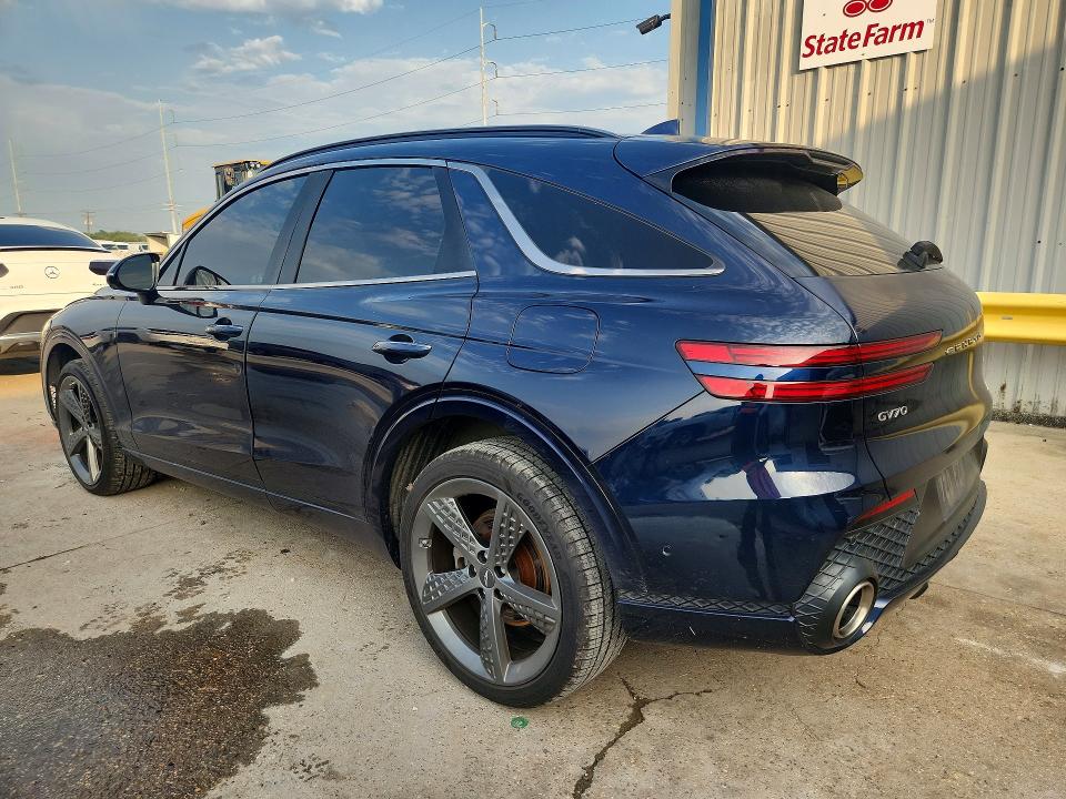 Снимка 2 от търг – 2022 GENESIS GV70 с VIN KMUMADTB8NU035563