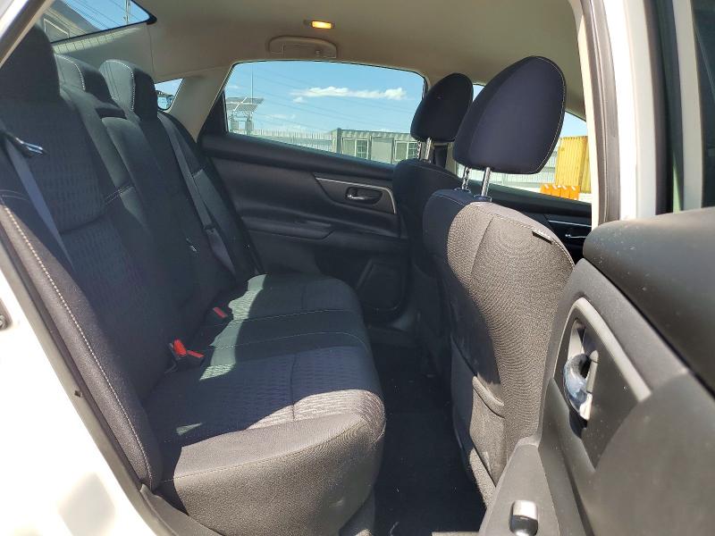Photo 10 from auction – 2017 NISSAN ALTIMA with VIN 1N4AL3AP0HC124214