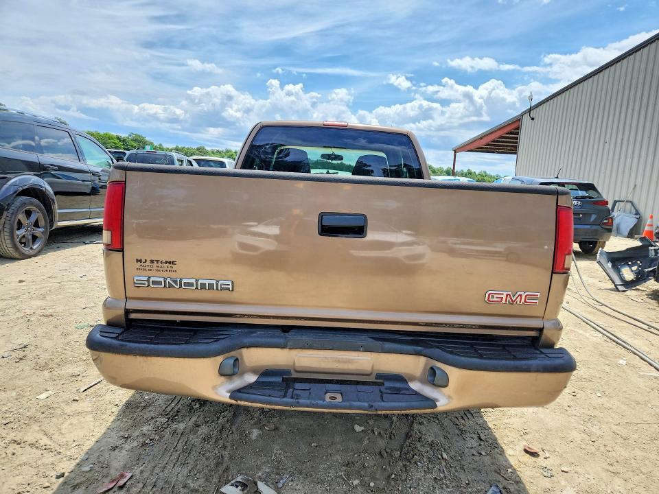 Photo 6 from auction – 2003 GMC SONOMA with VIN 1GTCS19X338224852