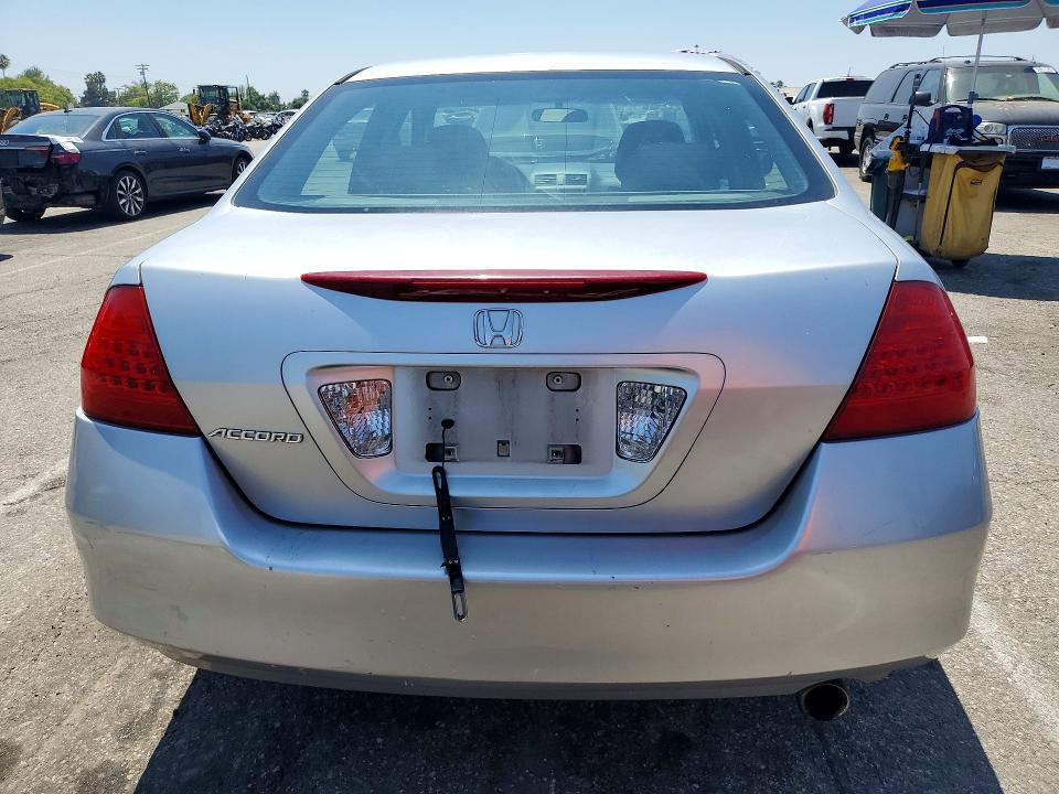 Photo 6 from auction – 2007 HONDA ACCORD with VIN 1HGCM56437A066329