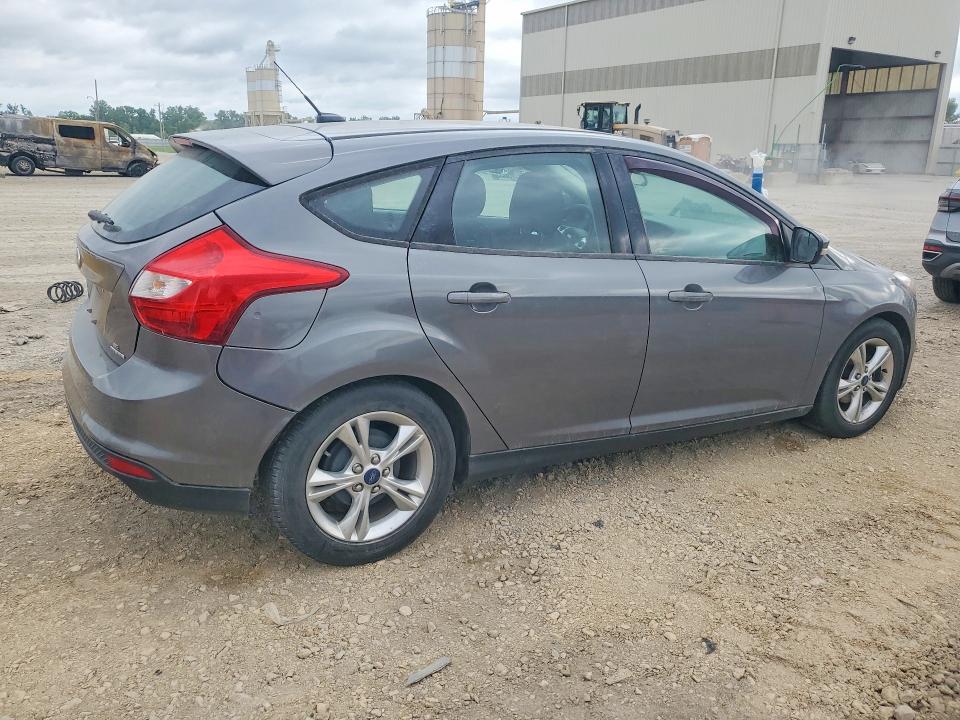Zdjęcie 3 z aukcji – 2014 FORD FOCUS z VIN 1FADP3K20EL181111