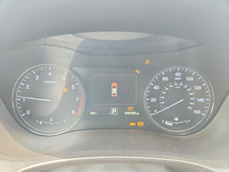 Photo 9 from auction – 2015 HYUNDAI GENESIS with VIN KMHGN4JE6FU037553