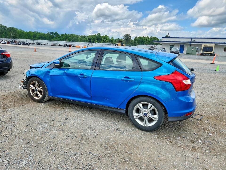 Photo 2 from auction – 2014 FORD FOCUS with VIN 1FADP3K25EL152249