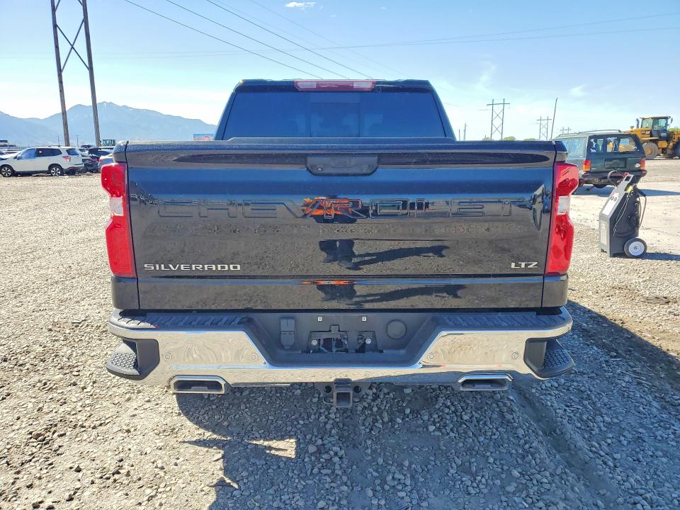 Photo 6 from auction – 2023 CHEVROLET SILVERADO with VIN 1GCUDGE87PZ129405