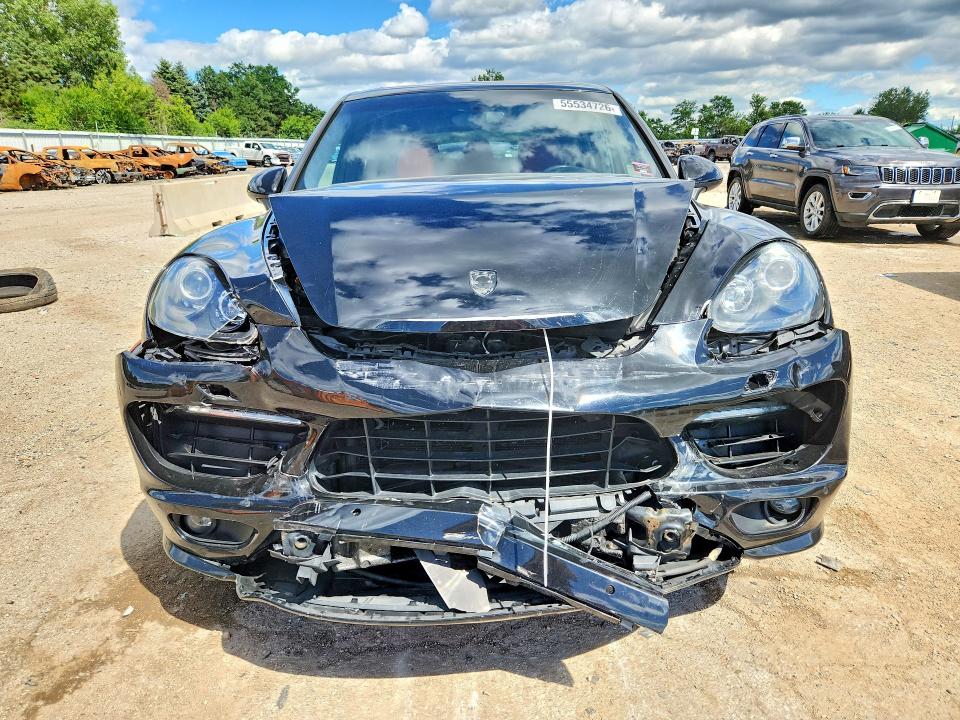 Photo 5 from auction – 2014 PORSCHE CAYENNE with VIN WP1AD2A23ELA74263