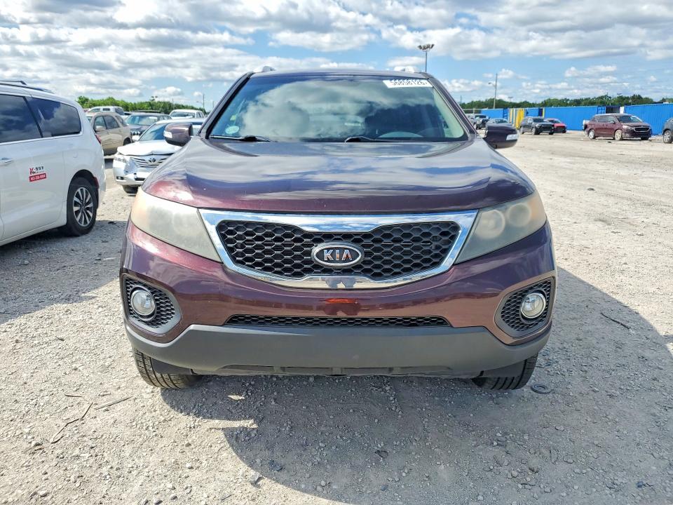 Photo 5 from auction – 2011 KIA SORENTO with VIN 5XYKT3A1XBG131958