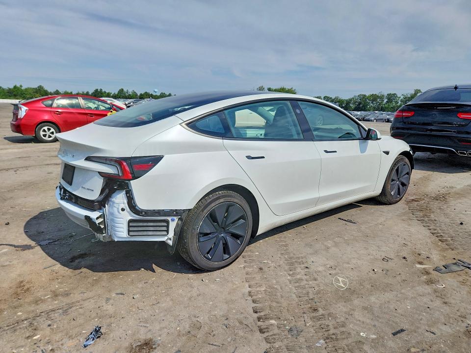 Photo 3 from auction – 2025 TESLA MODEL 3 with VIN 5YJ3E1EB3SF069963