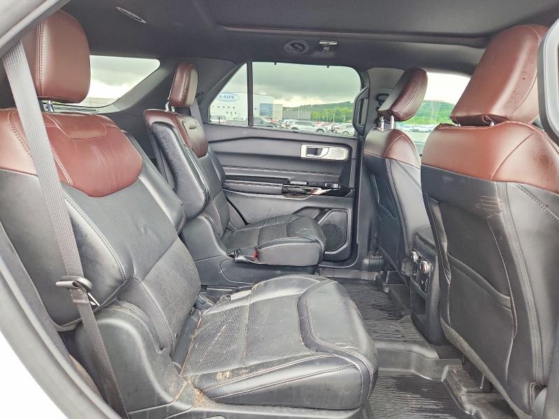 Photo 11 from auction – 2021 FORD EXPLORER with VIN 1FM5K8HC4MGB39926