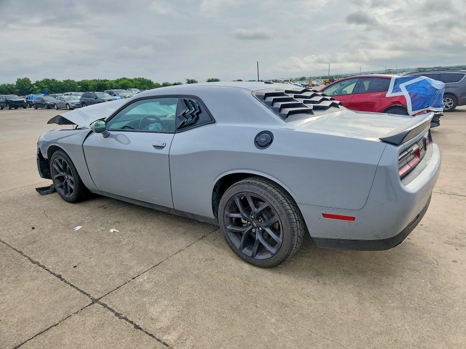 Photo 2 from auction – 2022 DODGE CHALLENGER with VIN 2C3CDZAG8NH212038