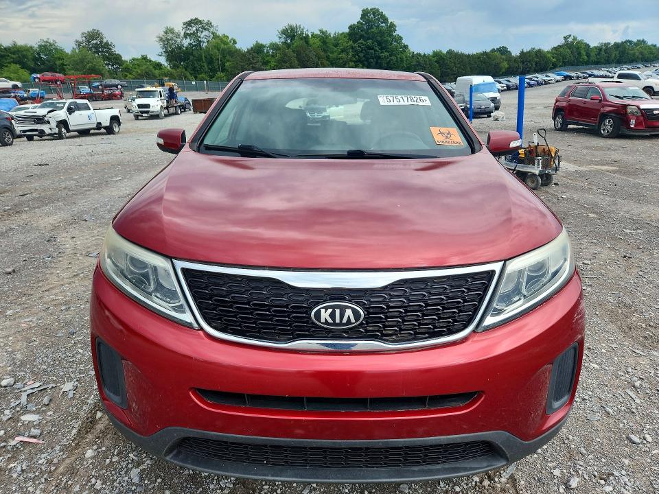Photo 5 from auction – 2015 KIA SORENTO with VIN 5XYKT3A65FG648960