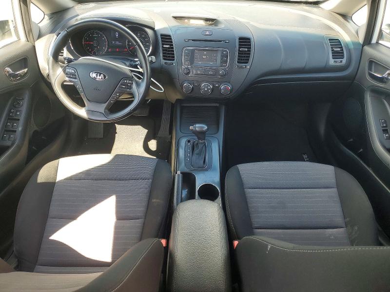 Photo 8 from auction – 2016 KIA FORTE with VIN KNAFX5A84G5627298