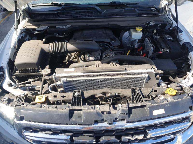 Снимка 11 от търг – 2022 RAM 1500 с VIN 1C6RREMT6NN275730