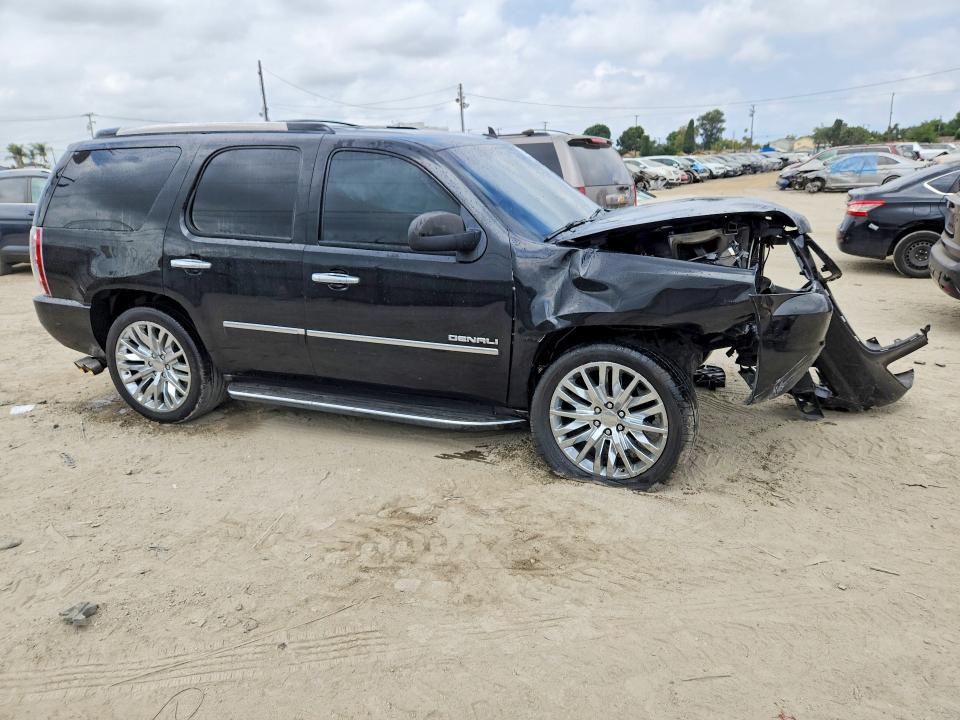 Photo 4 from auction – 2014 GMC YUKON with VIN 1GKS2EEF8ER104773