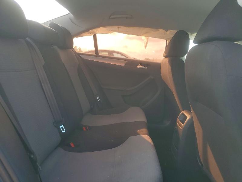 Photo 10 from auction – 2017 VOLKSWAGEN JETTA with VIN 3VW167AJXHM321567