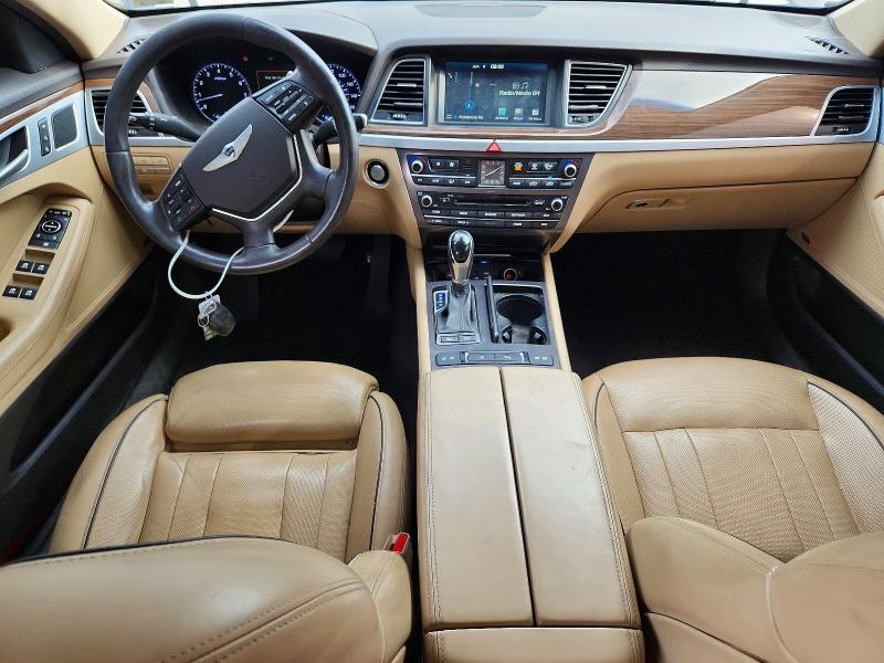 Photo 8 from auction – 2015 HYUNDAI GENESIS with VIN KMHGN4JEXFU017936