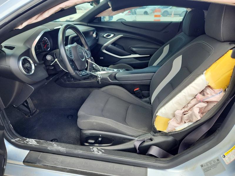 Photo 7 from auction – 2017 CHEVROLET CAMARO with VIN 1G1FB1RS4H0136926