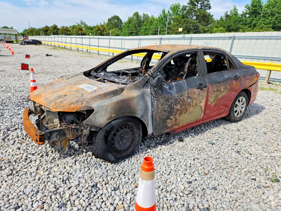 TOYOTA COROLLA 2013 with VIN 2T1BU4EE0DC016803 - Photo from auction