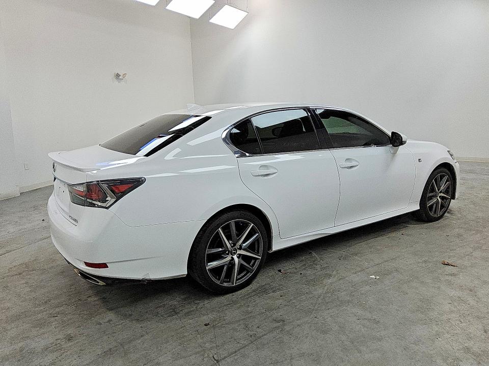 Photo 3 from auction – 2017 LEXUS GS 350 with VIN JTHBZ1BL1HA010648