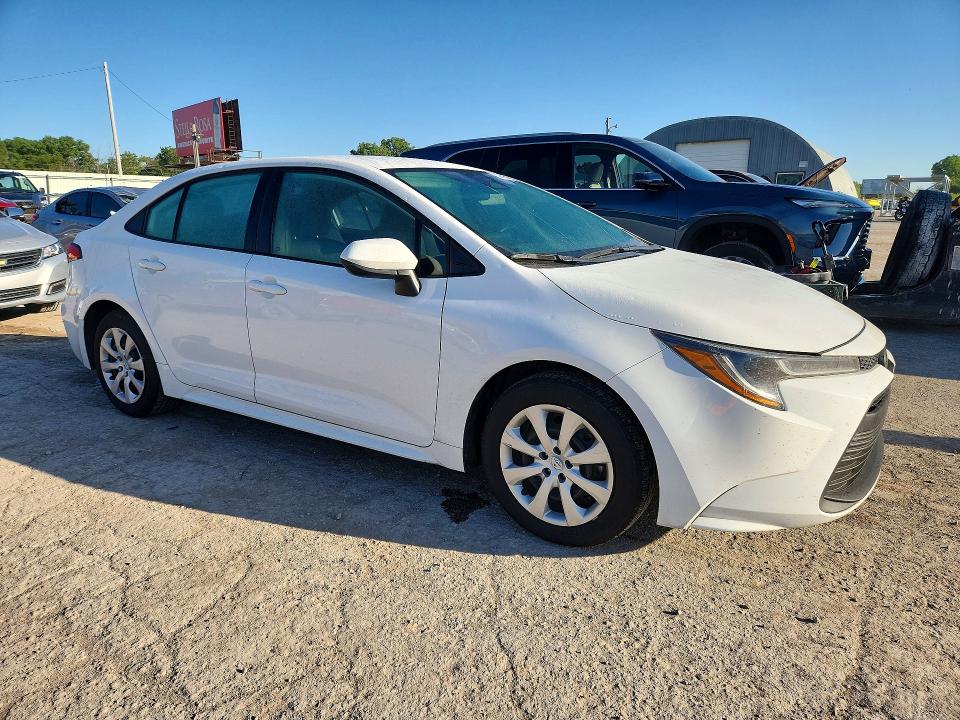Photo 4 from auction – 2024 TOYOTA COROLLA with VIN 5YFB4MDE4RP109431