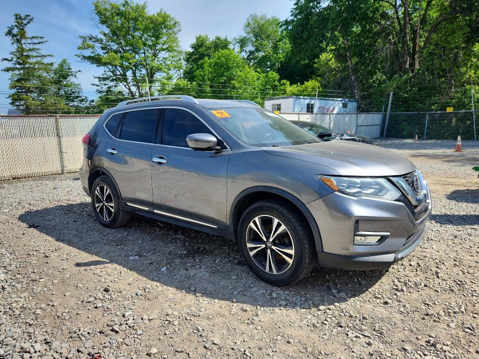 Photo 4 from auction – 2018 NISSAN ROGUE with VIN JN8AT2MV0JW304171