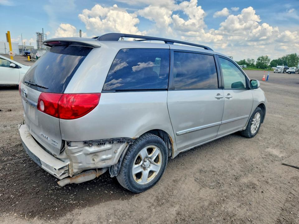Photo 3 from auction – 2007 TOYOTA SIENNA with VIN 5TDBK22C47S001214