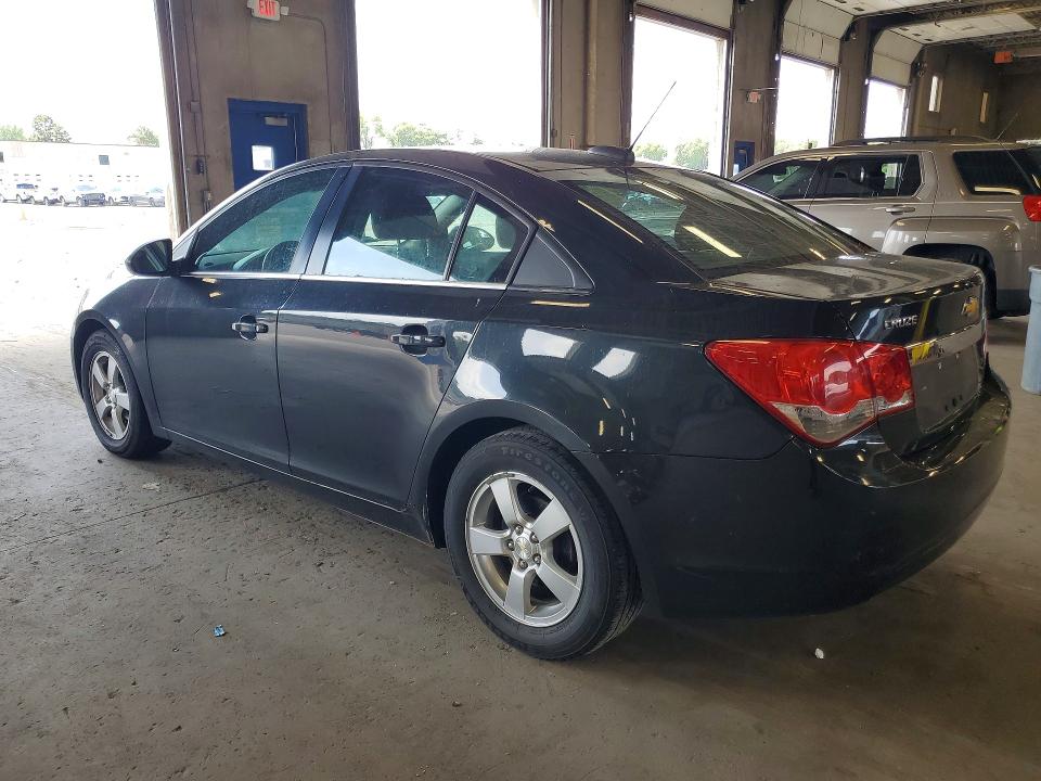 Photo 2 from auction – 2015 CHEVROLET CRUZE with VIN 1G1PC5SB4F7102234