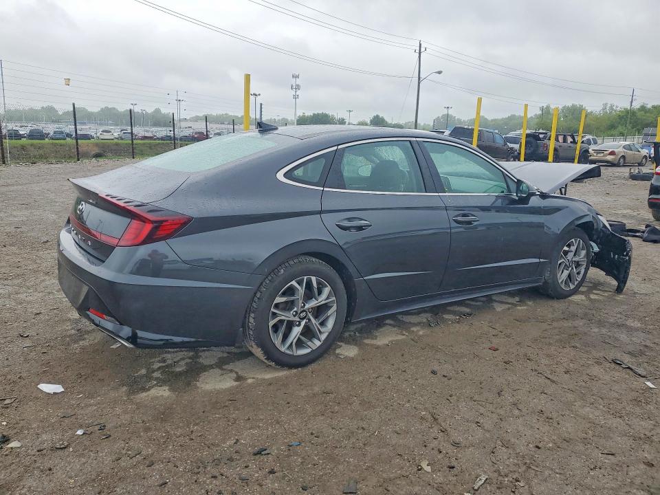 Photo 3 from auction – 2021 HYUNDAI SONATA with VIN 5NPEF4JA0MH086597