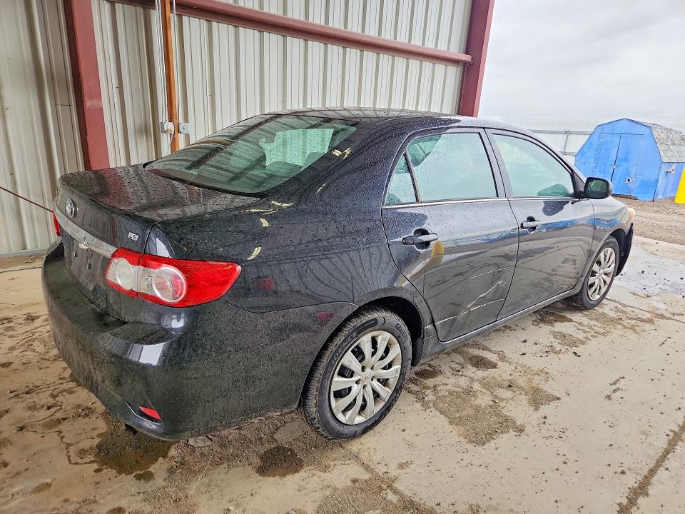 Photo 3 from auction – 2013 TOYOTA COROLLA with VIN 2T1BU4EE6DC066864