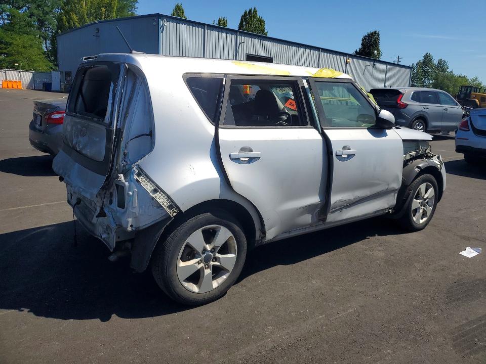 Photo 3 from auction – 2017 KIA SOUL with VIN KNDJN2A26H7455648