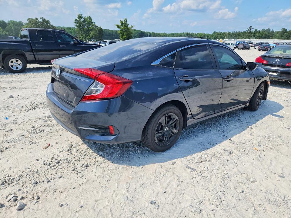 Photo 3 from auction – 2017 HONDA CIVIC with VIN 19XFC2F52HE009785