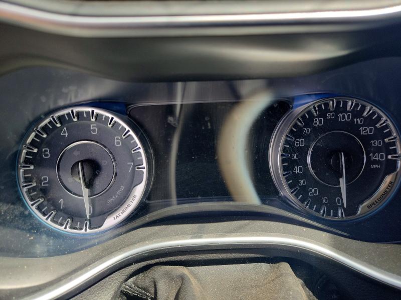 صورة رقم 9 من المزاد - 2015 CHRYSLER 200 مع VIN 1C3CCCCG6FN581275