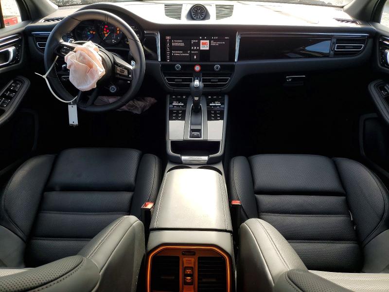 Photo 8 from auction – 2026 PORSCHE MACAN with VIN WP1AA2A52TLB09455